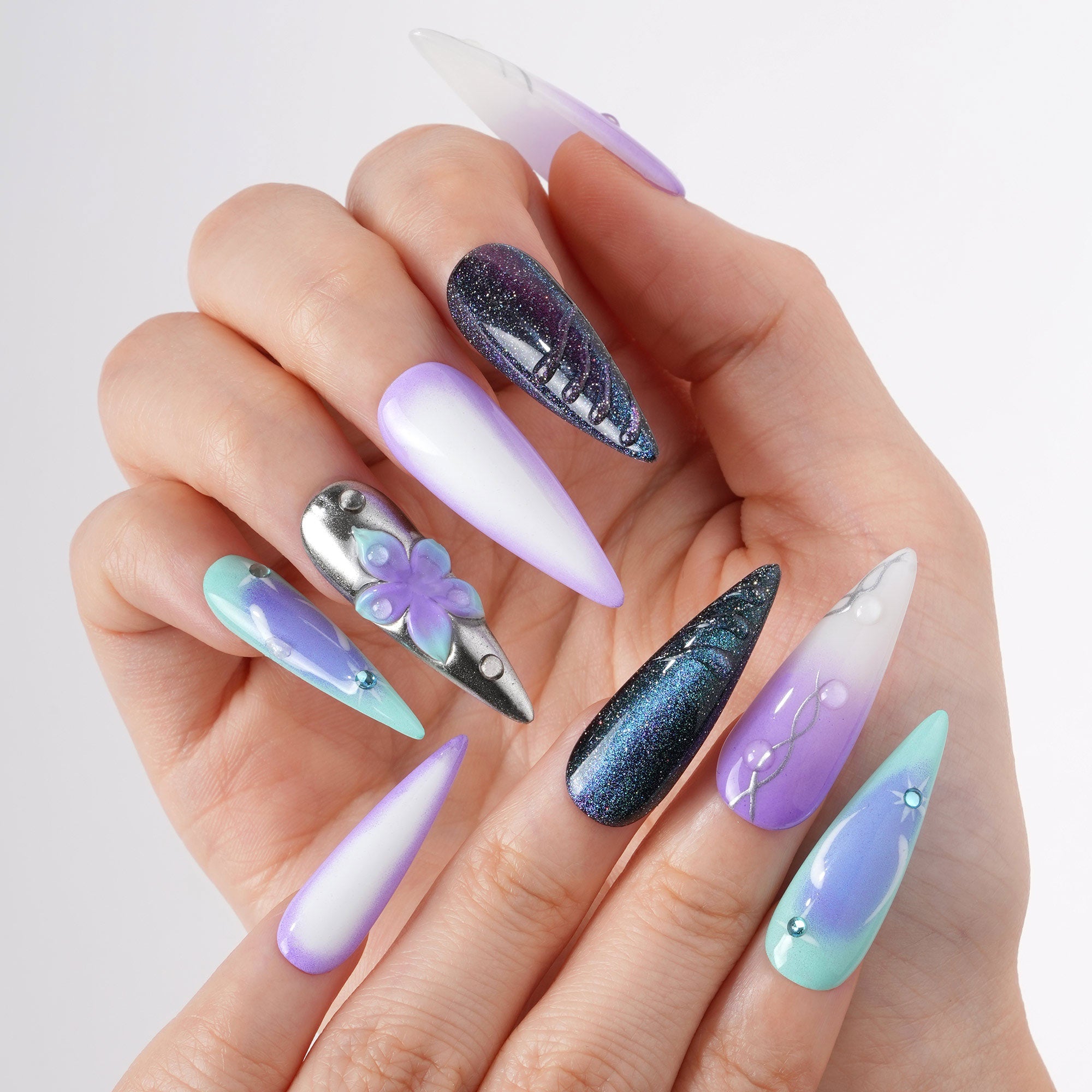 Noir Diva - Cosmic Petal