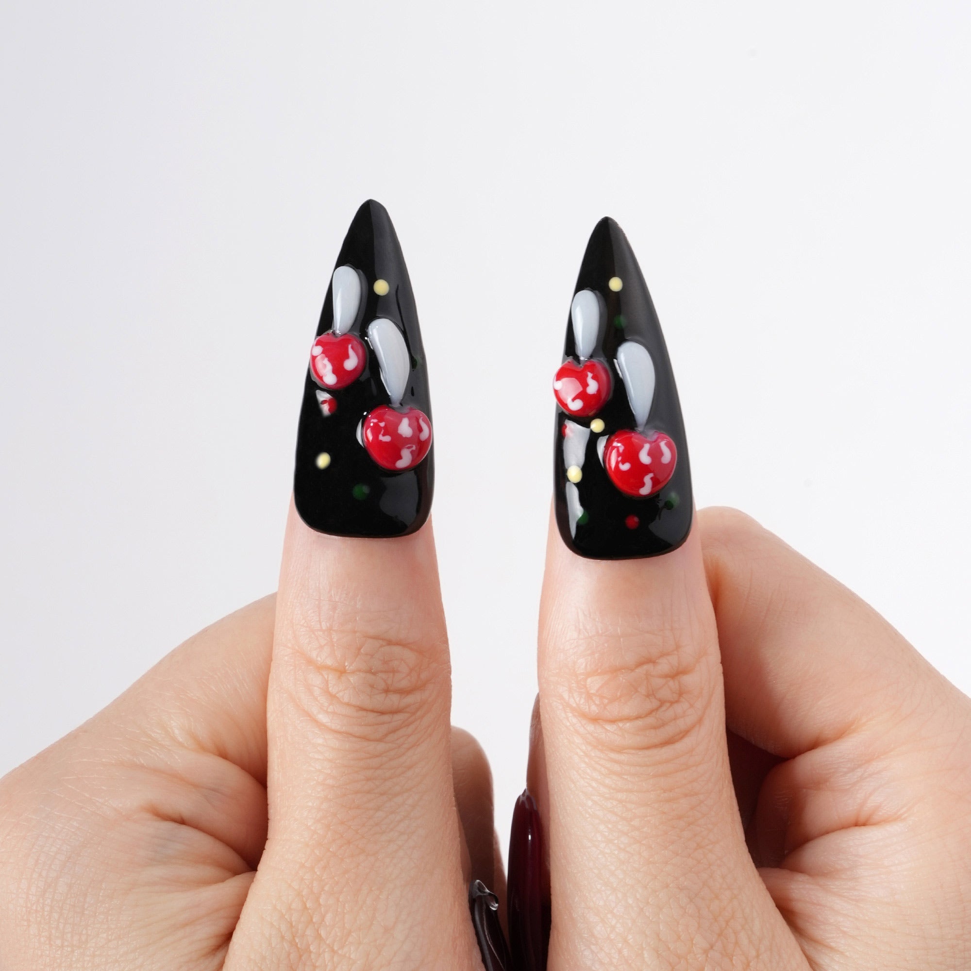 Noir Diva - Dark Shroom