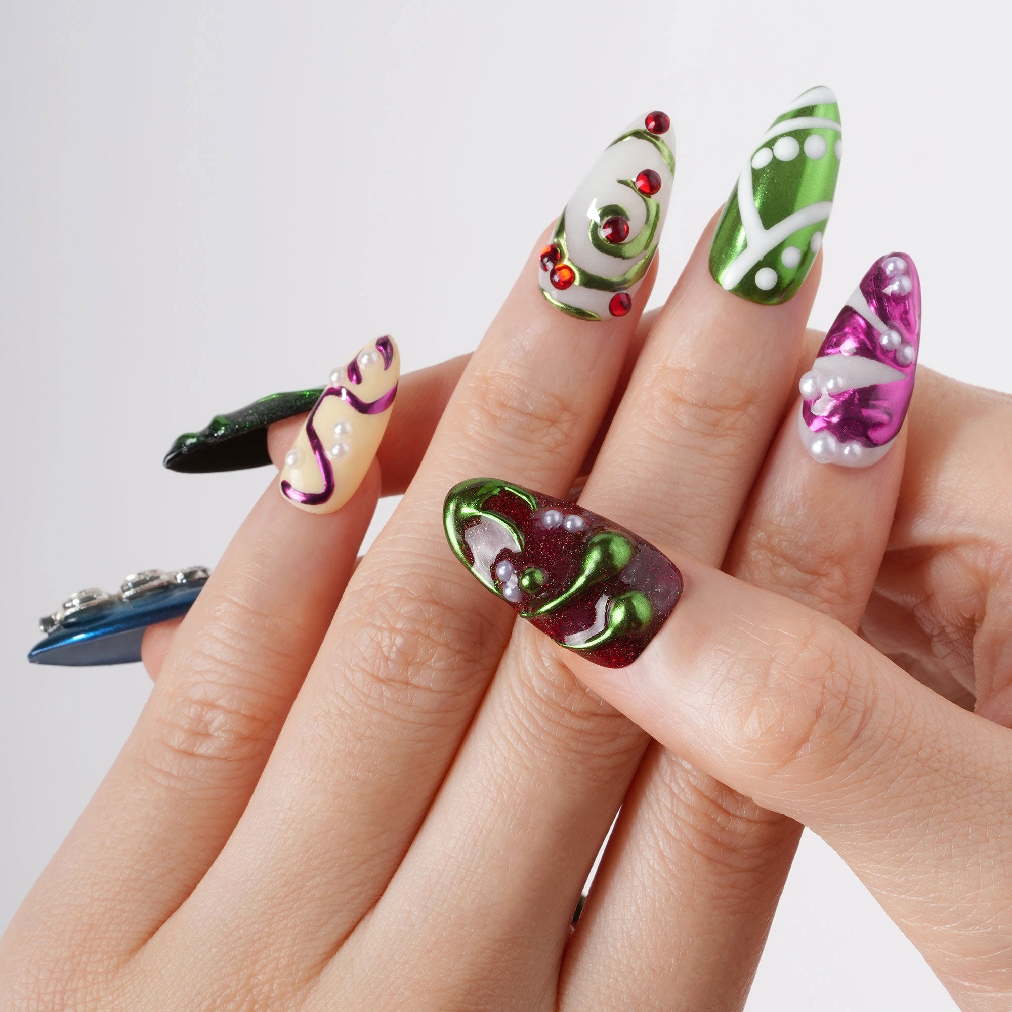 Noir Diva - Metal Mirage