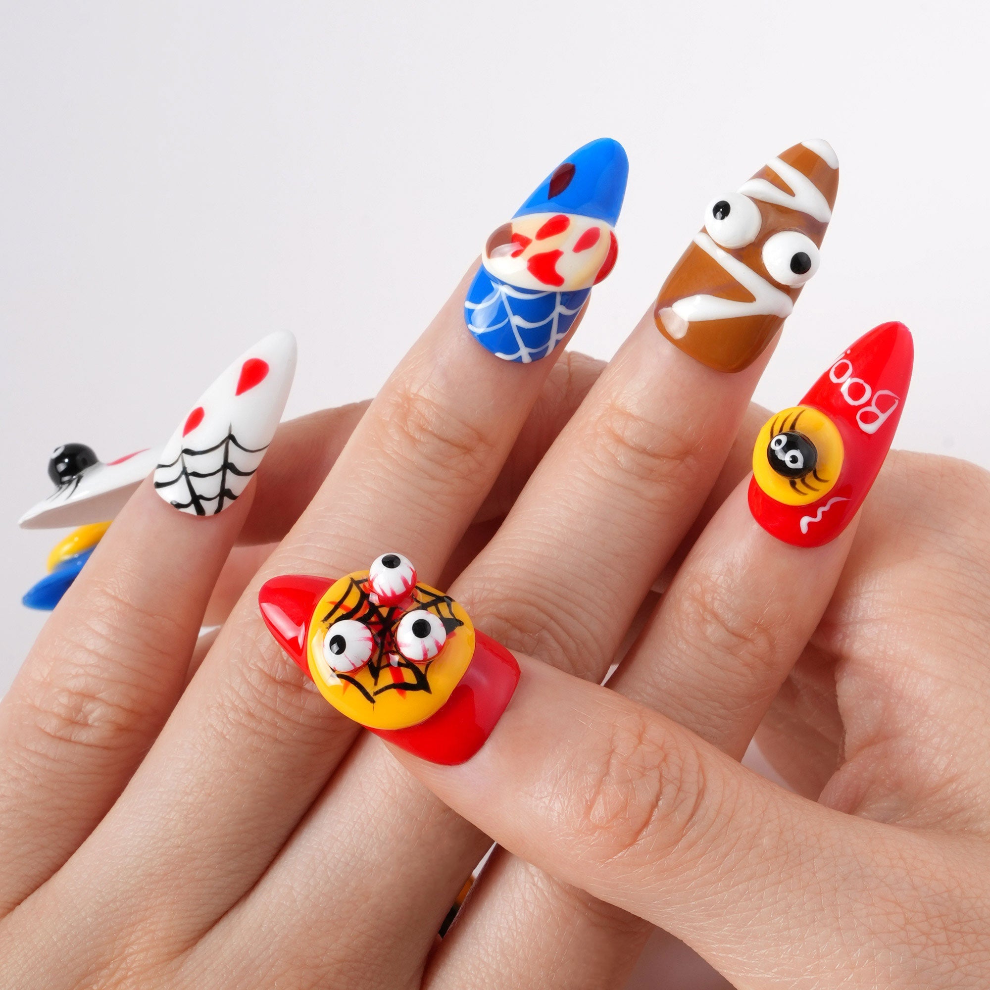 Noir Diva - Spooky Fun