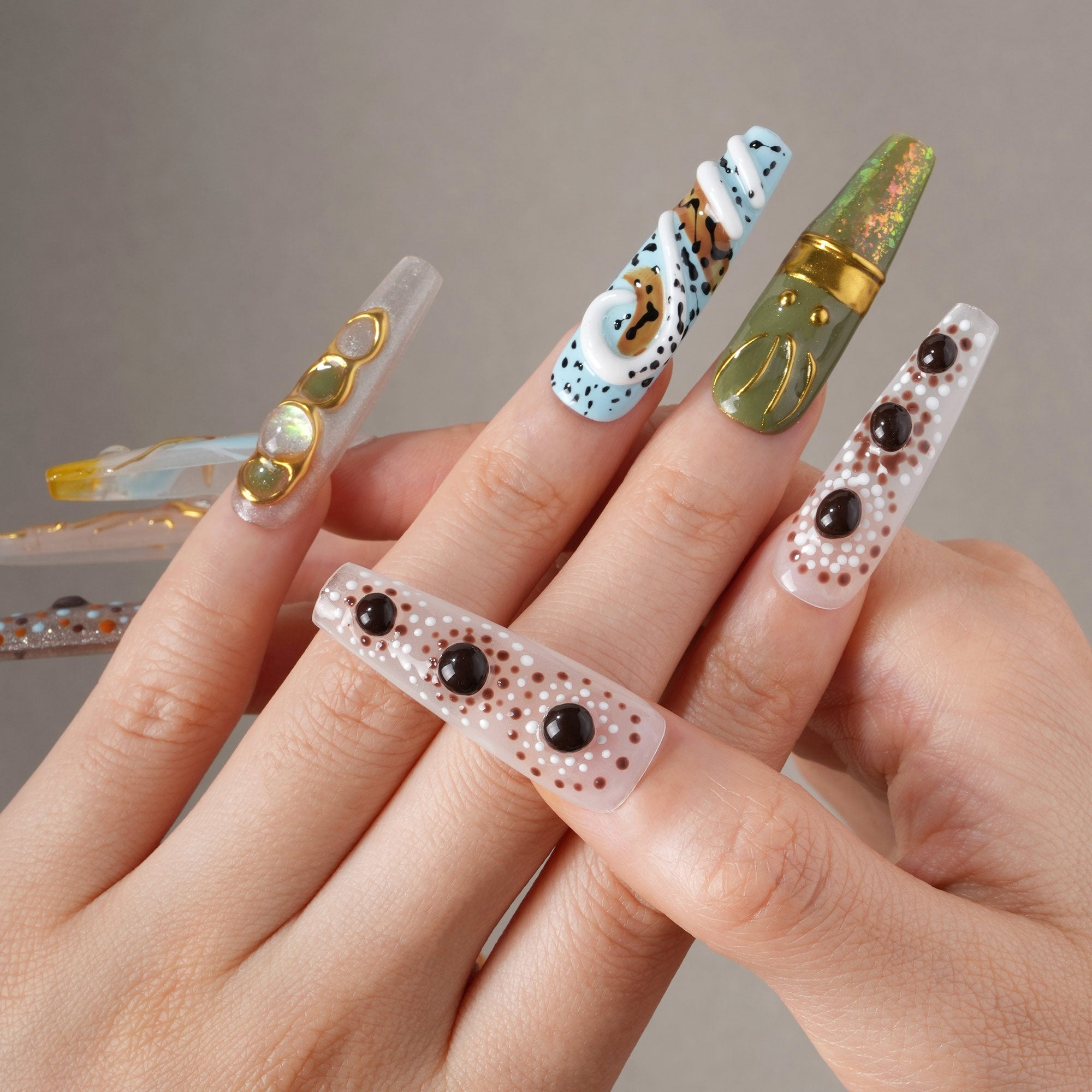 Noir Diva - Terra Flow